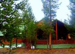 Brewster Cabin - Island Park, Yellowstone Cabin