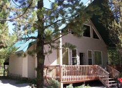 Paradise Pines-Island Park, Yellowstone Cabin