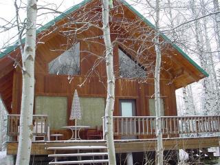 Aspen Ridge-Island Park, Yellowstone Cabin