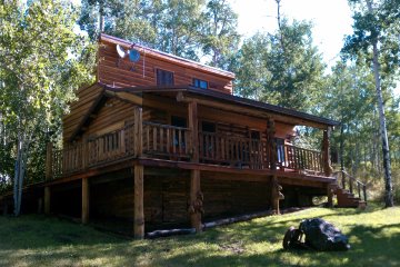 Lake Breeze Cabin-Island Park, Yellowstone Cabin