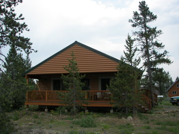 Pine Cone Inn-Island Park, Yellowstone Cabin