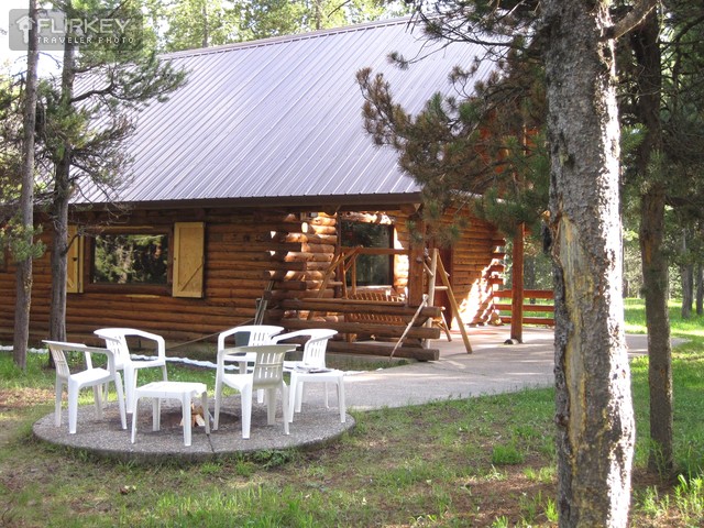 Dodge Inn-Island Park, Yellowstone Cabin