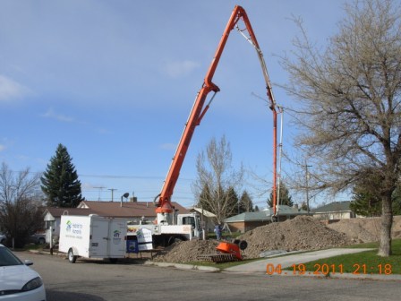 Concrete pumper truck