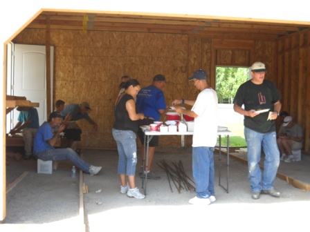 Volunteers take a break for lunch